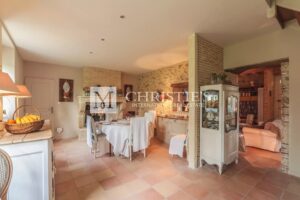 Near Villandrault - Beautiful renovated country home