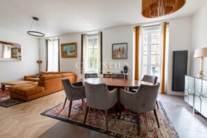 BORDEAUX ORNANO - MANSION WITH GARDEN AND PARKING