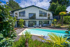 Charming family villa - Heated swimming pool - Near the beach