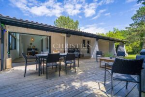 Charming family villa - Heated swimming pool - Near the beach