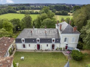 A vendre, manoir 19ème rénové avec maison d’amis