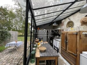 Charming mill house with guesthouse and gardens set in 4.25 hectares between Saumur and Angers