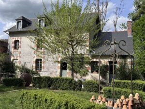 Historic millhouse with guesthouse and gardens, set in 4.25 hectares