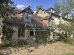 Historic millhouse with guesthouse and gardens, set in 4.25 hectares