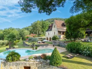 Beautiful house with pool, Beynac, Dordogne valley