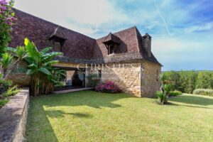 Beautiful house with pool, Beynac, Dordogne valley