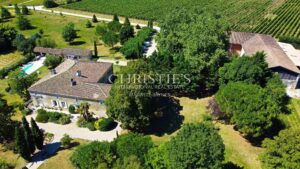 Lovely vineyard - 33 ha of land - 19 ha of vines in organically farmed - beautiful location