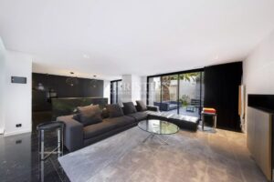 CENTRE-VILLE LA ROCHELLE - Maison d'exception 5 chambres avec jardin et garage