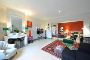 Somptueuse Maison Girondine entièrement rénovée avec piscine, près de Libourne