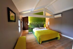 Somptueuse Maison Girondine entièrement rénovée avec piscine, près de Libourne