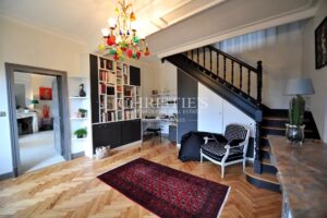 Somptueuse Maison Girondine entièrement rénovée avec piscine, près de Libourne