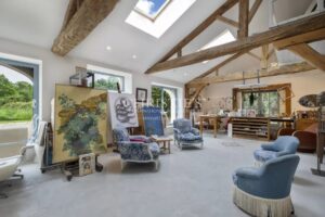 Maxwell-Baynes Christie's logis manoir chateau mer plage forêt france charente-maritime royan saintes rochefort