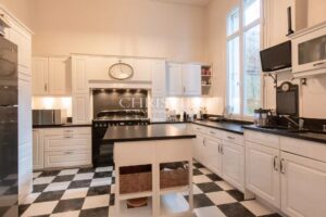Magnifique Hôtel Particulier : 6 chambres, garage double, jardin
