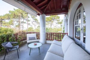 Magnifique villa Gaume avec vue Bassin et grand terrain arboré