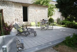 Maxwell-Baynes Christie's logis manoir chateau mer plage forêt france charente-maritime royan saintes rochefort