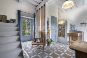 Maxwell-Baynes Christie's logis manoir chateau mer plage forêt france charente-maritime royan saintes rochefort