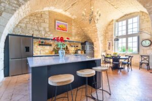 La Tour Sud - Une histoire gravée dans la pierre