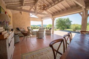 La Tour Sud - Une histoire gravée dans la pierre