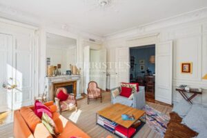 Bordeaux Jardin Public - Appartement de prestige avec ascenseur et parking