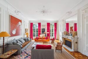 Bordeaux Jardin Public - Appartement de prestige avec ascenseur et parking