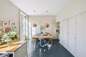 Bordeaux Jardin Public - Appartement de prestige avec ascenseur et parking