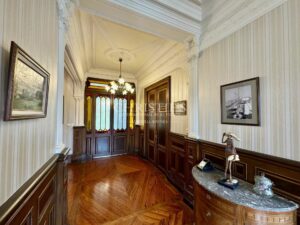 royan la tremblade propriété maison maître jardin piscine calme lumineuse garage gîte hôtes mer plage gare aéroport commerces vente immobilier maxwell-baynes christie's