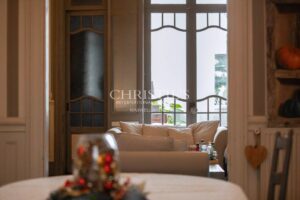 St Genes - Hotel Particulier avec 2 places de stationnement