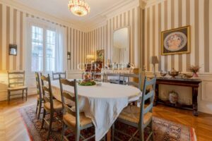 St Genes - Hotel Particulier avec 2 places de stationnement