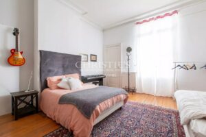 St Genes - Hotel Particulier avec 2 places de stationnement