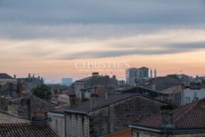 St Genes - Hotel Particulier avec 2 places de stationnement