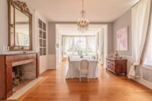 Rive Droite - Maison de Maître récemment rénovée à Cambes