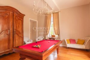 Rive Droite - Maison de Maître récemment rénovée à Cambes