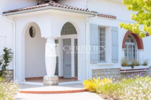 Taussat - Villa néo-basque seconde ligne de la plage