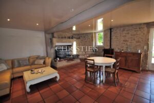 For sale Turnkey vineyard estate of 26 ha - perfectly maintained!
