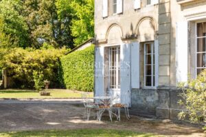 SAINT EMILION - Maison bourgeoise au coeur de la Juridiction de Saint-Emilion