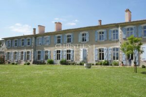 Propriété de prestige au sein d'un parc privé à proximité de Royan