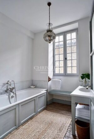 For sale La Bastide d'Armagnac - Elegant & Spacious House in Historic Village with all furniture included