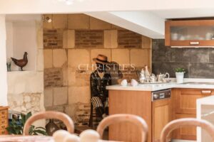 Cenac - Magnifique propriété rénovée du 18ème