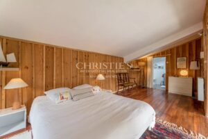 Cenac - Magnifique propriété rénovée du 18ème