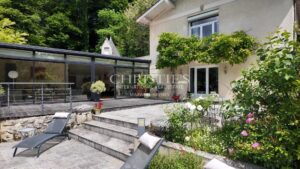 Cenac - Magnifique propriété rénovée du 18ème