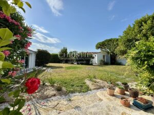 Propriété à Saint-Martin-de-Ré avec annexe et terrain constructible