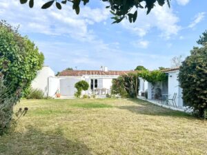 Propriété à Saint-Martin-de-Ré avec annexe et terrain constructible
