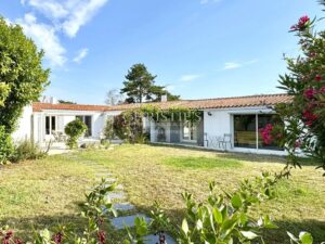 Propriété à Saint-Martin-de-Ré avec annexe et terrain constructible