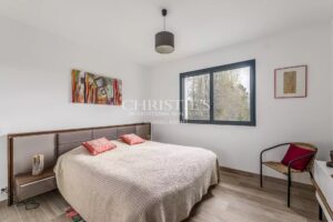 Camblanes – Élégante maison contemporaine avec vue dominante