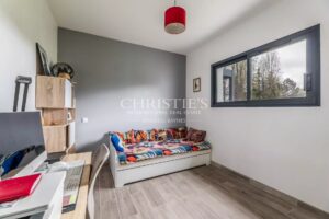 Camblanes – Élégante maison contemporaine avec vue dominante