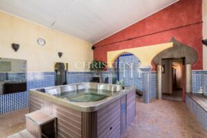 Château hôtelier et touristique à 40 min de Bordeaux.