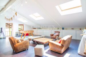 Deux magnifiques maisons perchées sur une colline, avec piscine, près d'Agen