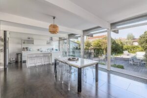 Parc Bordelais - Spacieuse maison familiale de 255m² avec garage et piscine