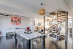 Parc Bordelais - Spacieuse maison familiale de 255m² avec garage et piscine