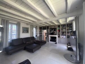 Luxury 2016 property with old-world charm, La Flotte